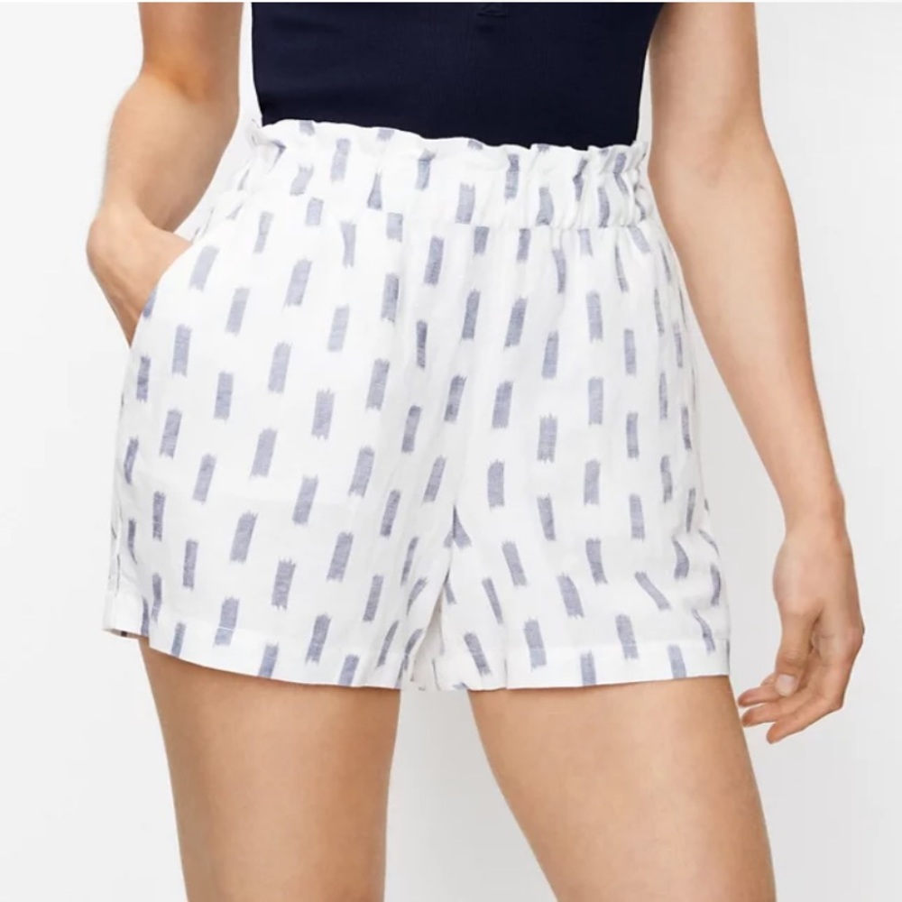 LOFT Paperbag Pull On Shorts in Ikat Linen Blend